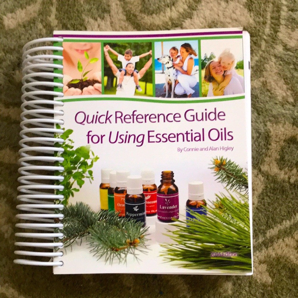 Essential oil quick reference guide book
